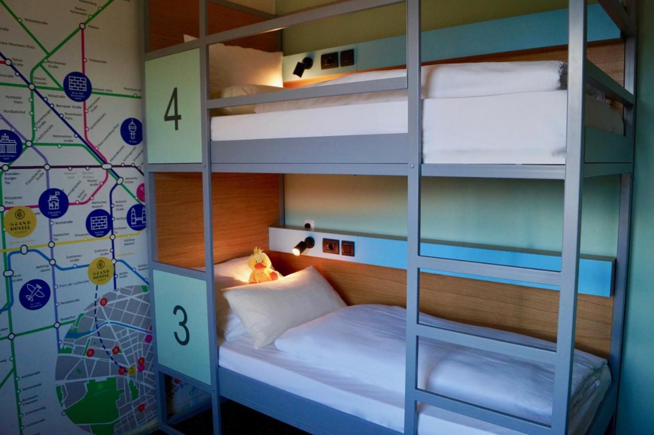 Quadruple Room with Private Bathroom